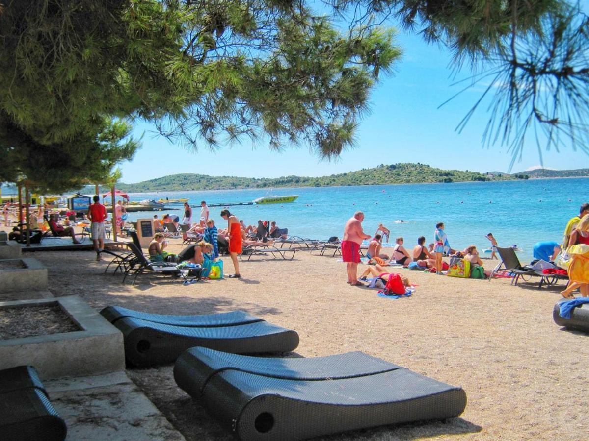 Apartmani Eden Vodice Exterior photo