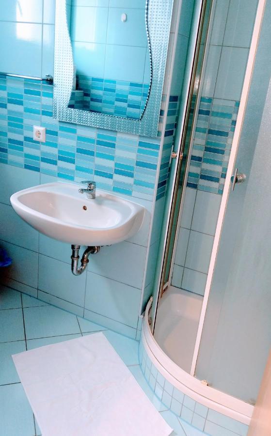 Apartmani Eden Vodice Exterior photo