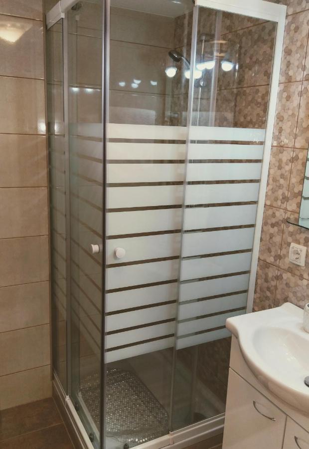 Apartmani Eden Vodice Exterior photo