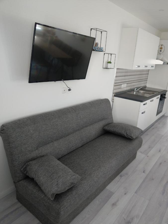 Apartmani Eden Vodice Exterior photo