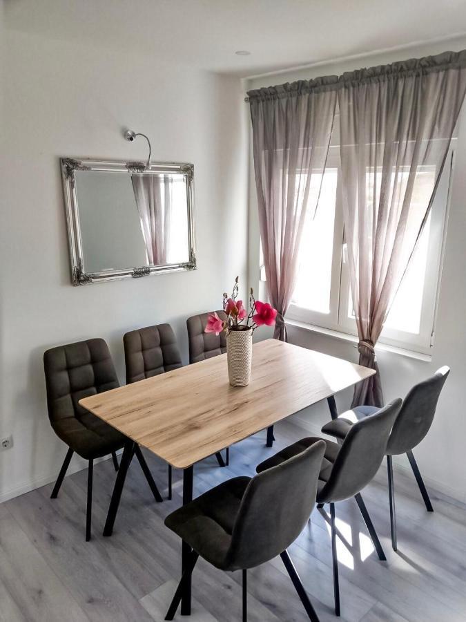 Apartmani Eden Vodice Exterior photo