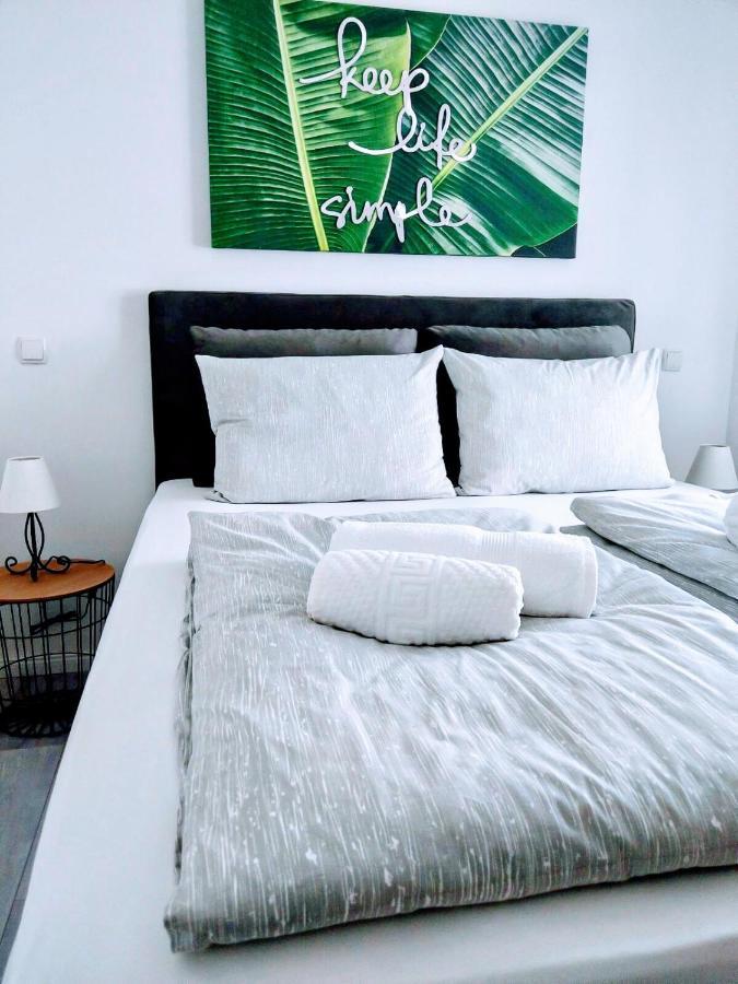 Apartmani Eden Vodice Exterior photo