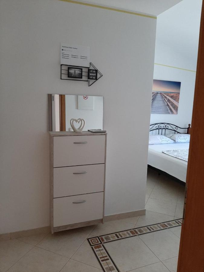 Apartmani Eden Vodice Exterior photo
