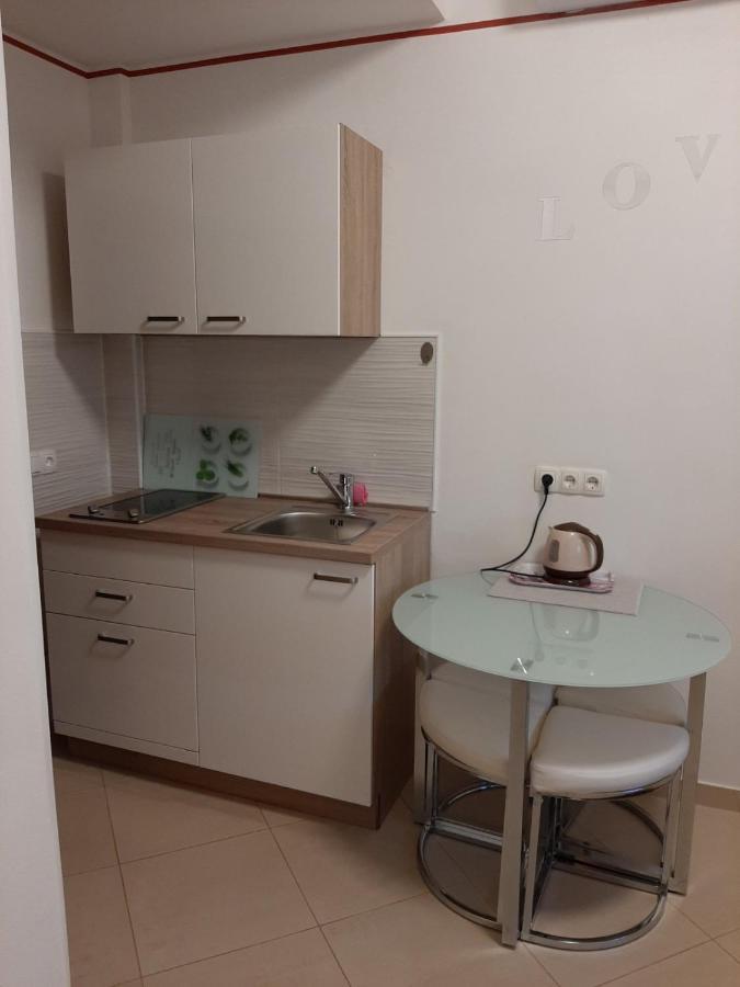 Apartmani Eden Vodice Exterior photo